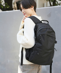 LOWRYS FARM | サコッシュツキ１０ポケリュック　816986(バックパック/リュック)