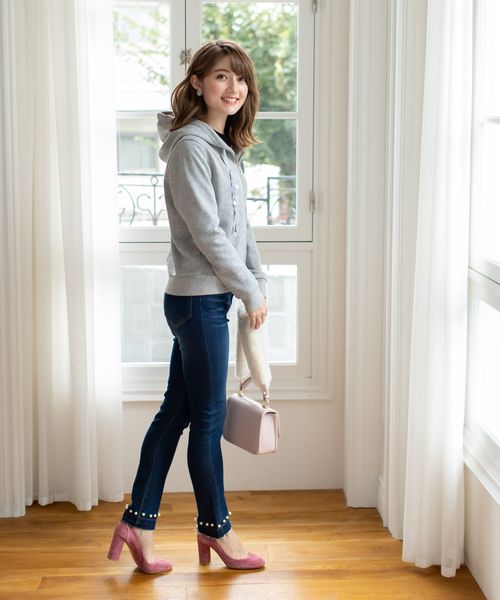 tocco closet(トッコ クローゼット)の「フラワースパンコール装飾つきパーカー(パーカー・レディース・ブラック/グレー・M)」の7枚目の写真
