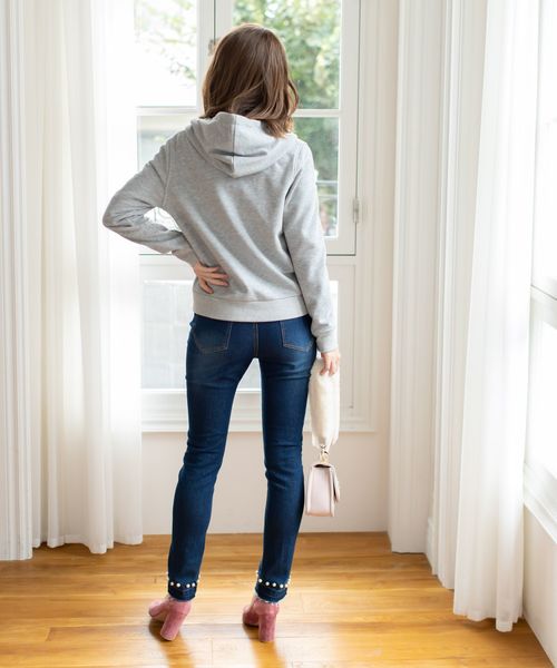 tocco closet(トッコ クローゼット)の「フラワースパンコール装飾つきパーカー(パーカー・レディース・ブラック/グレー・M)」の16枚目の写真