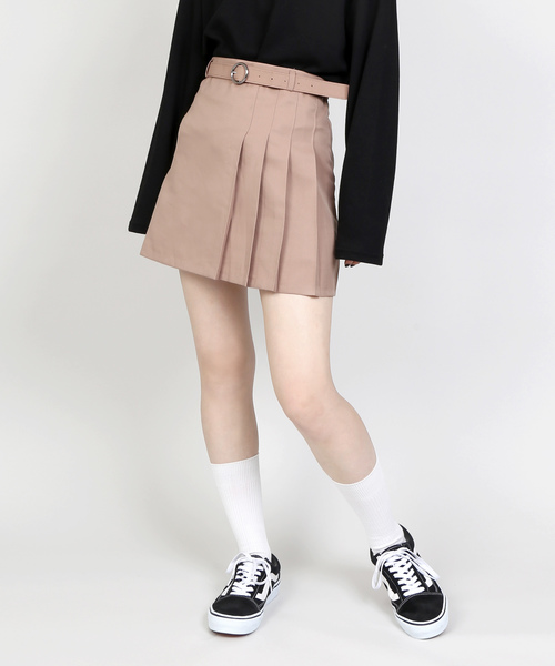 DING（ディング）の「DING/ベルト付きミニスカパン（スカート・レディース・ブラック/ベージュ・SMALL/MEDIUM）」の2枚目の写真