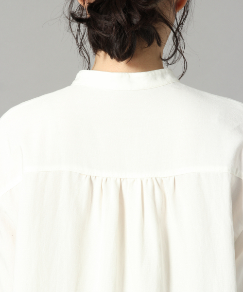 LOWRYS FARM(ローリーズファーム)の「マルチストライプチュニックシャツ 827759(シャツ/ブラウス・レディース・オフホワイト/ブルー/アイボリー・FREE)」の14枚目の写真