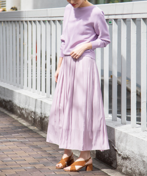 NOLLEY’S（ノーリーズ）の「ボートネックホールガーメントプルオーバーニット（ニット/セーター・レディース・ベージュ/オフホワイト/イエロー/ラベンダー・38）」の7枚目の写真