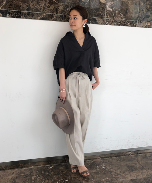 1er Arrondissement(プルミエアロンディスモン)の「SOMELOS リネンスキッパーシャツ(Tシャツ/カットソー)」|チャコールグレー