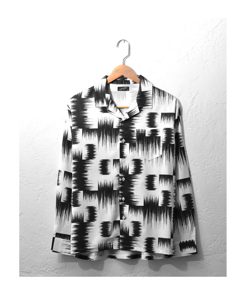 MinoriTY（マイノリティ）の「長袖シャツ/柄オープンカラー（シャツ/ブラウス・メンズ・ホワイト系その他/ブラック系その他/ベージュ系その他/ブルー系その他/レッド系その他/ホワイト系その他2/ホワイト系その他3/ブラック系その他2/ブラック系その他3/ベージュ系その他2/グレー系その他/ブラック系その他4・M/L/XL）」の13枚目の写真