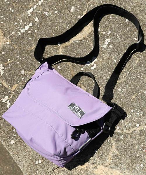 MEI（メイ）の「【MEI】MINI MESSENGER 19/メッセンジャーバッグ（メッセンジャーバッグ・メンズ・ベージュ/ブラック/ブルー/ブラウン/チャコール/グリーン/グレー/ネイビー/オリーブドラブ/オレンジ/ピンク/パープル/レッド/ホワイト/イエロー・FREE）」の12枚目の写真