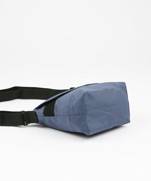 MEI（メイ）の「【MEI】MINI MESSENGER 19/メッセンジャーバッグ（メッセンジャーバッグ・メンズ・ベージュ/ブラック/ブルー/ブラウン/チャコール/グリーン/グレー/ネイビー/オリーブドラブ/オレンジ/ピンク/パープル/レッド/ホワイト/イエロー・FREE）」の19枚目の写真