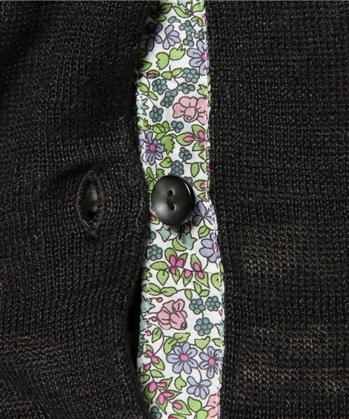 green label relaxing(グリーンレーベルリラクシング)の「◆GC LI LBTY カーディガン ◆(カーディガン/ボレロ・レディース・ブラック/ネイビー/ケリー/レッド/ベージュ/パープル/イエロー/ロイヤルブルー・44/36/38/42/40)」の21枚目の写真