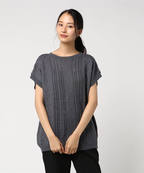 MashuKashu（マシュカシュ）の「透かし編みプルオーバー（ニット/セーター・レディース・チャコールグレー/ベージュ/オフホワイト・フリー）」の2枚目の写真