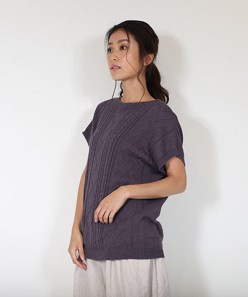 MashuKashu（マシュカシュ）の「透かし編みプルオーバー（ニット/セーター・レディース・チャコールグレー/ベージュ/オフホワイト・フリー）」の9枚目の写真