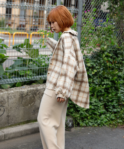 VANNIE U(ヴァニーユー)の「VANNIE U オーバーチェックシャツ(シャツ/ブラウス・レディース・ベージュ/ナチュラル・FREE)」の12枚目の写真