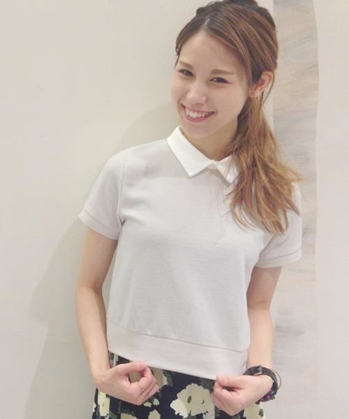 Chico(チコ)の「薄ワッフル衿付きTOPS(Tシャツ/カットソー・レディース・ホワイト/グレー/オフホワイト/ネイビー・FREE)」の2枚目の写真