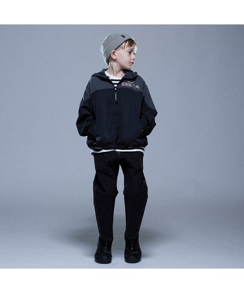 BREEZE（ブリーズ）の「/ソフトシェルウインドパーカー ジュニア（パーカー・キッズ・ブラック/ブルー・LARGE/SMALL/MEDIUM/X-SMALL）」の13枚目の写真