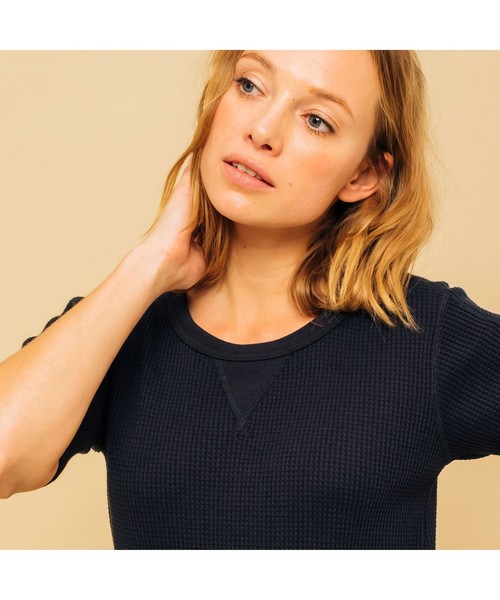 AIGLE(エーグル)の「吸水速乾 ルミラソル ワッフルTシャツ(Tシャツ/カットソー・レディース・エメラルド/ダークネイビー/オフホワイト・S/M/L)」の5枚目の写真