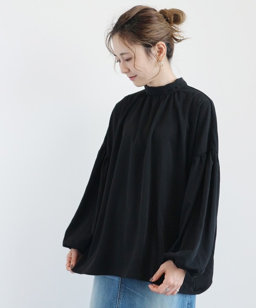 AMERICAN HOLIC（アメリカンホリック）の「バックリボン袖ギャザーブラウス（シャツ/ブラウス・レディース・ブラック/オフホワイト・FREE）」の3枚目の写真