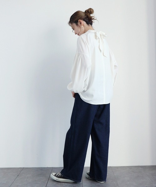 AMERICAN HOLIC（アメリカンホリック）の「バックリボン袖ギャザーブラウス（シャツ/ブラウス・レディース・ブラック/オフホワイト・FREE）」の7枚目の写真