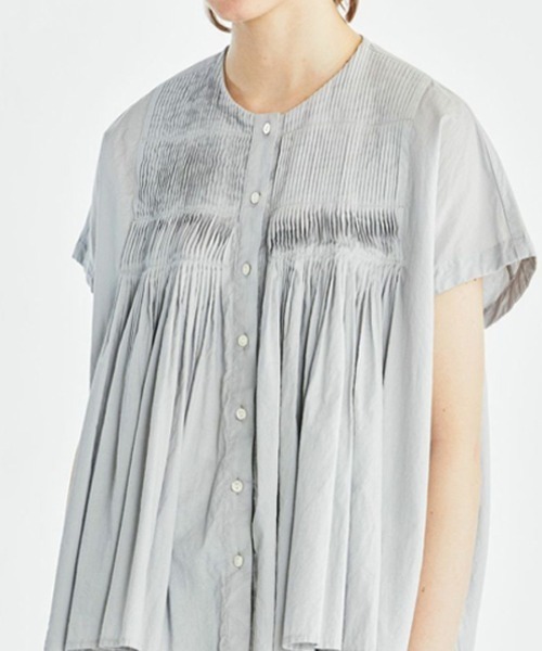 ミズイロインド　ピンタックノースリーブシャツ　ノーカラー　フレンチスリーブ ミズイロインド ピンタックノースリーブシャツ ノーカラー