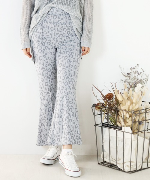 ARCANUM DESIGN（アルカナムデザイン）の「ARL ヒョウ柄ジャガードフレアーパンツ（その他パンツ・レディース・ブラック/グレー・S/M）」の13枚目の写真