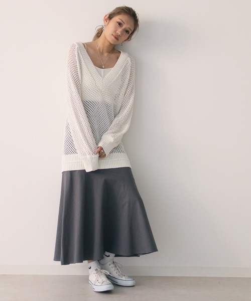 Avvenente（アベネンテ）の「【Avvenente】深Vメッシュニットプルオーバー（ニット/セーター・レディース・オフホワイト/ブラック・M）」の22枚目の写真