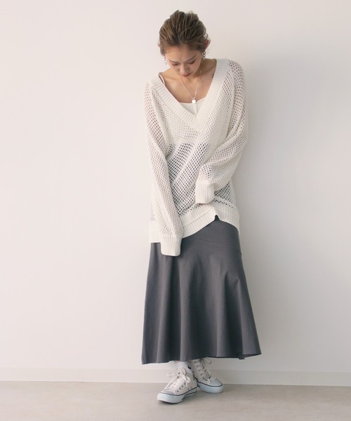 Avvenente（アベネンテ）の「【Avvenente】深Vメッシュニットプルオーバー（ニット/セーター・レディース・オフホワイト/ブラック・M）」の19枚目の写真