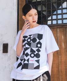 manana suerte | ジオメトリックプリントTシャツ(Tシャツ/カットソー)