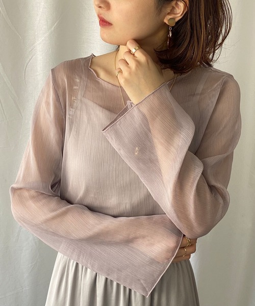GeeRA(ジーラ)の「シアー楊柳ブラウス&キャミセット(アンサンブル・レディース・オフホワイト/サンドグレー・MEDIUM)」の12枚目の写真