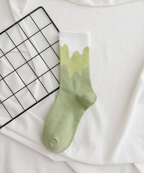 「kakko」（カッコ）の「レディース グラデーションカラー クルーソックス靴下（ソックス/靴下・レディース・A/B/C/D/E/F/G/H/I/J/K・FREE）」の8枚目の写真