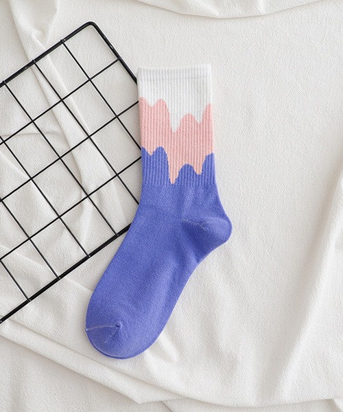 「kakko」（カッコ）の「レディース グラデーションカラー クルーソックス靴下（ソックス/靴下・レディース・A/B/C/D/E/F/G/H/I/J/K・FREE）」の11枚目の写真