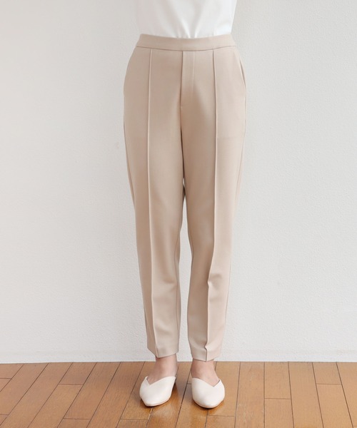 andme(アンドミー)の「ストレッチポンチテーパードパンツ(スラックス・レディース・ブラック/ライトブラウン/ライトベージュ・M/L)」の16枚目の写真