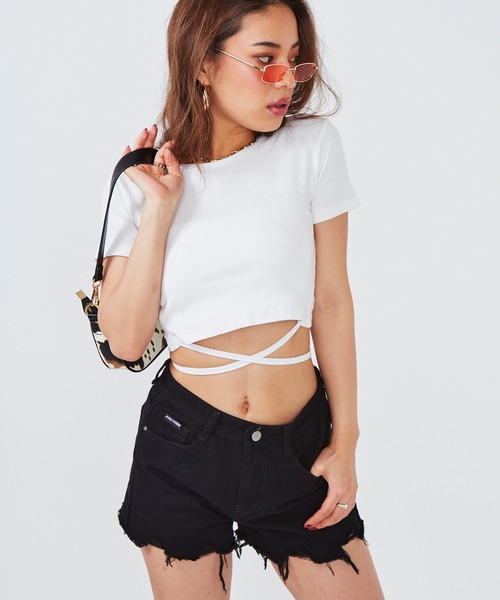 SHAGGIE（シャギー）の「カットオフダメージデニムショートパンツ（デニムパンツ・レディース・ホワイト/ブラック・SMALL/MEDIUM）」の22枚目の写真