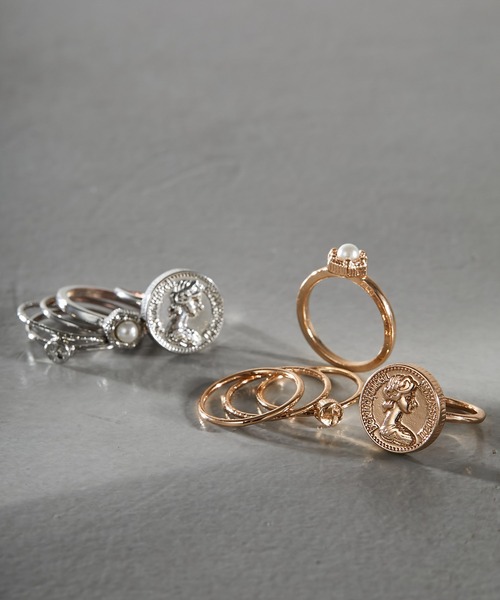 Chico（チコ）の「コインリング5点セット（リング・レディース・シルバー/ゴールド・FREE）」の3枚目の写真