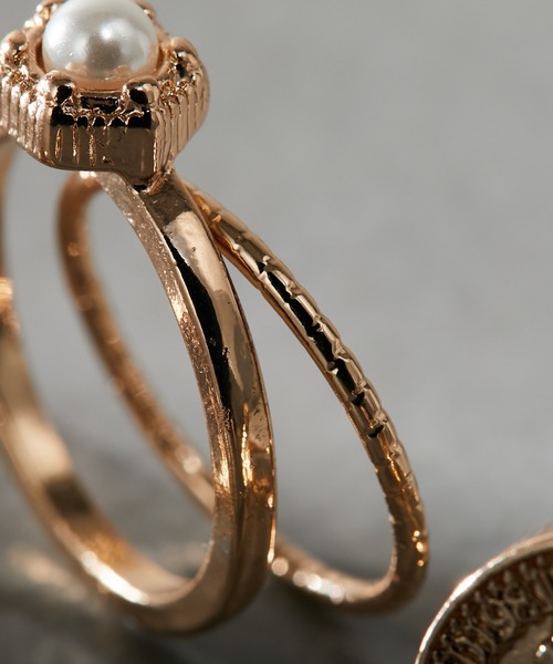 Chico（チコ）の「コインリング5点セット（リング・レディース・シルバー/ゴールド・FREE）」の6枚目の写真