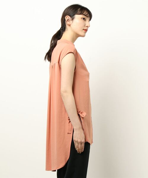 INTERPLANET(インタープラネット)の「ジョーゼットチュニックブラウス(シャツ/ブラウス・レディース・オフホワイト/チャコールグレー/オレンジ・FREE)」の5枚目の写真