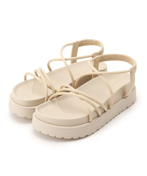 DRESKIP（ドレスキップ）の「◆厚底アシメストラップサンダル（サンダル・レディース・アイボリー/ブラック/ダークブラウン・35/45）」の2枚目の写真