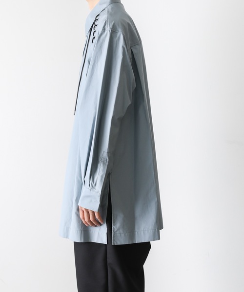 KAZUYUKI KUMAGAI ATTACHMENT（カズユキクマガイアタッチメント）の「105/2 FINXシャトルウェザー L/S レースアップシャツ（シャツ/ブラウス・メンズ・ブラック/ブルー・2/3/1）」の4枚目の写真