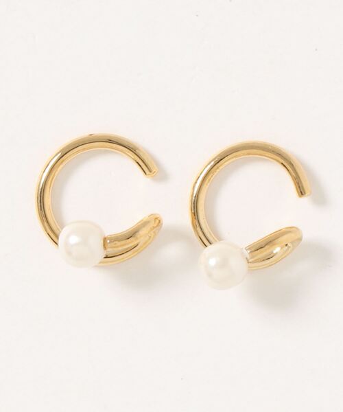y/m by Yukie（イムバイユキエ）の「ポイントアクリルパールイヤカフセット（イヤーカフ・レディース・ゴールド/シルバー・FREE）」の11枚目の写真