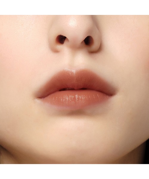OSAJI(オサジ)の「オサジ ニュアンス リップバーム(リップクリーム・レディース・03 Takarabako 〈宝箱〉/2 Curve 〈カーブ〉/01 Hanataba 〈花束〉/04 Shiranai(知らない)/05 Makuake(幕開け)/06 Hayarukokoro〈はやる心〉/07 Atosaki〈あとさき〉/08 Ameagari〈雨上がり〉/09 Mahoujin〈魔法陣〉/10 Souguu〈遭遇〉・FREE)」の17枚目の写真