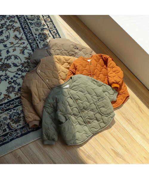 apres les cours（アプレレクール）の「WEB限定 ゆったりシルエットのキルティングアウター（ダウンジャケット/コート・キッズ・グレー/ベージュ/キャメル/カーキ・90/140/80/110/130/120/100）」の8枚目の写真