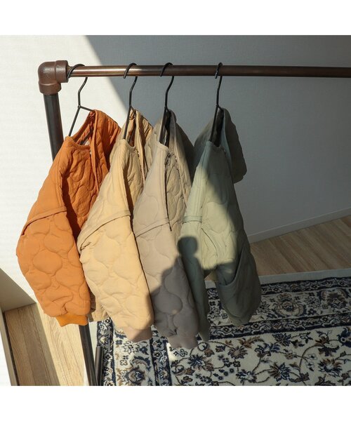 apres les cours（アプレレクール）の「WEB限定 ゆったりシルエットのキルティングアウター（ダウンジャケット/コート・キッズ・グレー/ベージュ/キャメル/カーキ・90/140/80/110/130/120/100）」の10枚目の写真