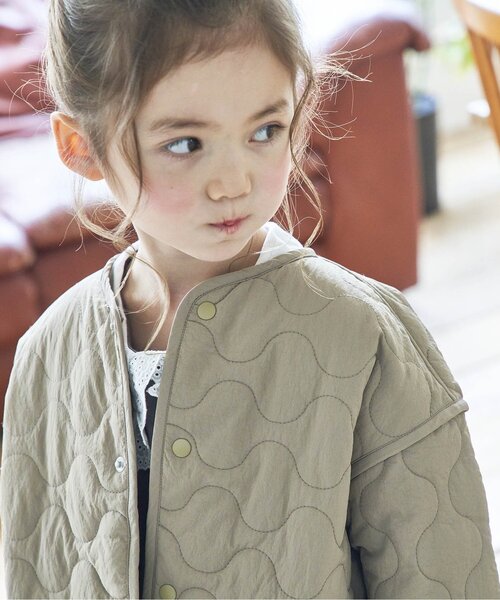 apres les cours（アプレレクール）の「WEB限定 ゆったりシルエットのキルティングアウター（ダウンジャケット/コート・キッズ・グレー/ベージュ/キャメル/カーキ・90/140/80/110/130/120/100）」の20枚目の写真