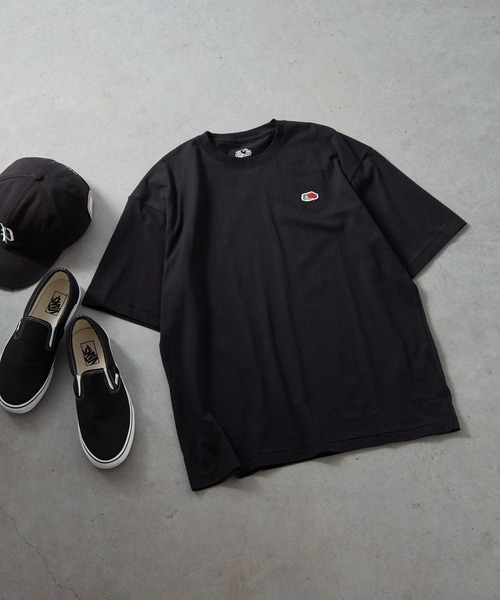 FRUIT OF THE LOOM(フルーツオブザルーム)の「ワッペン付Tシャツ / ワンポイント / ユニセックス(Tシャツ/カットソー・レディース・ブラック/ホワイト・XL/L/M)」の17枚目の写真