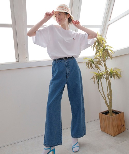 FRUIT OF THE LOOM(フルーツオブザルーム)の「ワッペン付Tシャツ / ワンポイント / ユニセックス(Tシャツ/カットソー・レディース・ブラック/ホワイト・XL/L/M)」の20枚目の写真