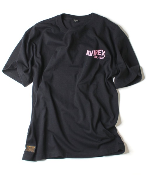 AVIREX（アヴィレックス）の「【直営店限定】ウェーブ ロゴ Tシャツ/WAVE LOGO T-SHIRT/アヴィレックス/AVIREX（Tシャツ/カットソー・メンズ・ホワイト/ブラック・MEDIUM/LARGE/X-LARGE/XX-LARGE）」の6枚目の写真