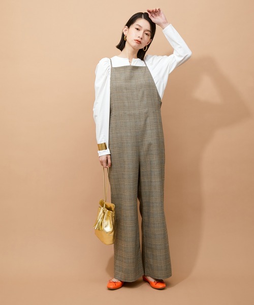 ADAM ET ROPE'(アダムエロペ)の「フロントボタンパフスリーブTEE(Tシャツ/カットソー・レディース・ブラック/ホワイト/ブラック系その他・FREE)」の16枚目の写真