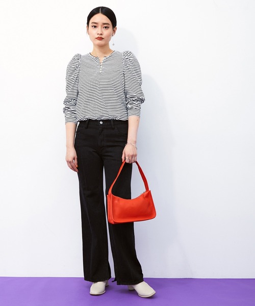 ADAM ET ROPE'(アダムエロペ)の「フロントボタンパフスリーブTEE(Tシャツ/カットソー・レディース・ブラック/ホワイト/ブラック系その他・FREE)」の19枚目の写真