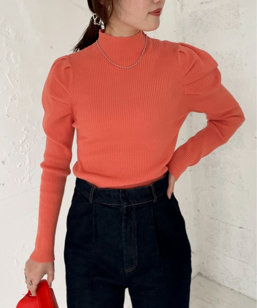 EPIMI E'PIMMY(エピミエピミー)の「ボトルネックパワショルリブニット(ニット/セーター・レディース・オレンジ/ブラック/オフホワイト/ベージュ・MEDIUM)」の4枚目の写真