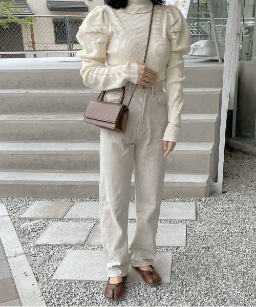 EPIMI E'PIMMY(エピミエピミー)の「ボトルネックパワショルリブニット(ニット/セーター・レディース・オレンジ/ブラック/オフホワイト/ベージュ・MEDIUM)」の14枚目の写真