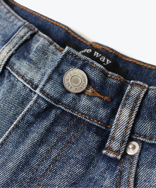one way(ワンウェイ)の「【oneway Jeans】ダメージハイウエストショーパン(デニムパンツ・レディース・ライトブルー/ブラック/ライトピンク・S/M)」の5枚目の写真