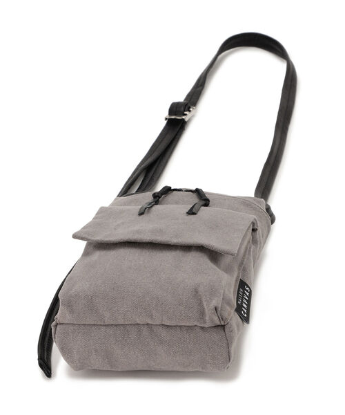 MAISON CANVVAS（メゾンキャンバス）の「MAISON CANVVAS/メゾン キャンバス/RECYCLED CANVAS/ショルダーバッグ/S（ショルダーバッグ・メンズ・ブラック/グレー・FREE）」の3枚目の写真