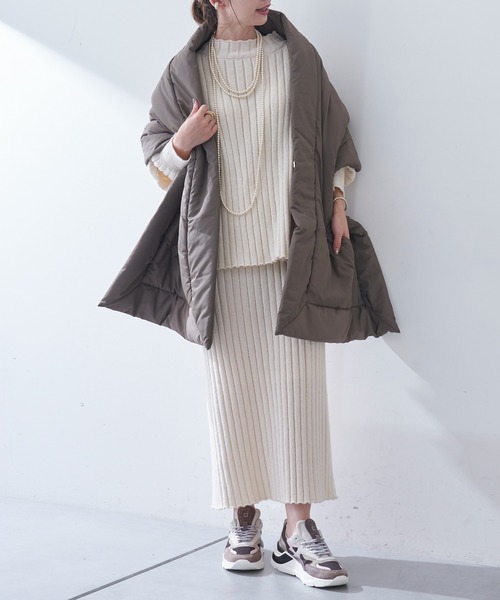 COLLAGE GALLARDAGALANTE（コラージュガリャルダガランテ）の「女性らしさ満点のリブニットセットアップ（セットアップ・レディース・オフホワイト/ミント・FREE）」の8枚目の写真