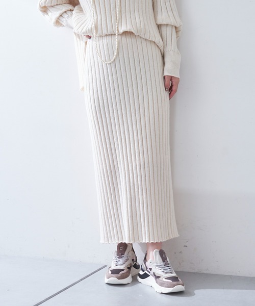 COLLAGE GALLARDAGALANTE（コラージュガリャルダガランテ）の「女性らしさ満点のリブニットセットアップ（セットアップ・レディース・オフホワイト/ミント・FREE）」の21枚目の写真